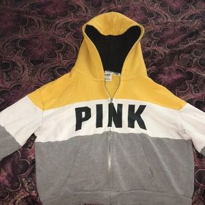 Medium size pink sweater